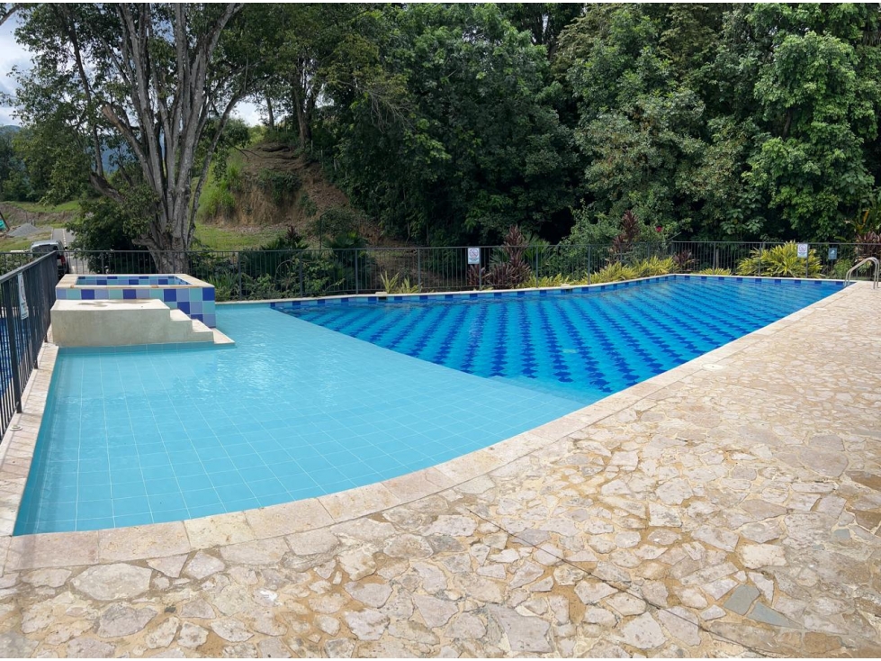VENTA LOTE EN SOPETRAN, UNIDAD CERRADA — foto 2