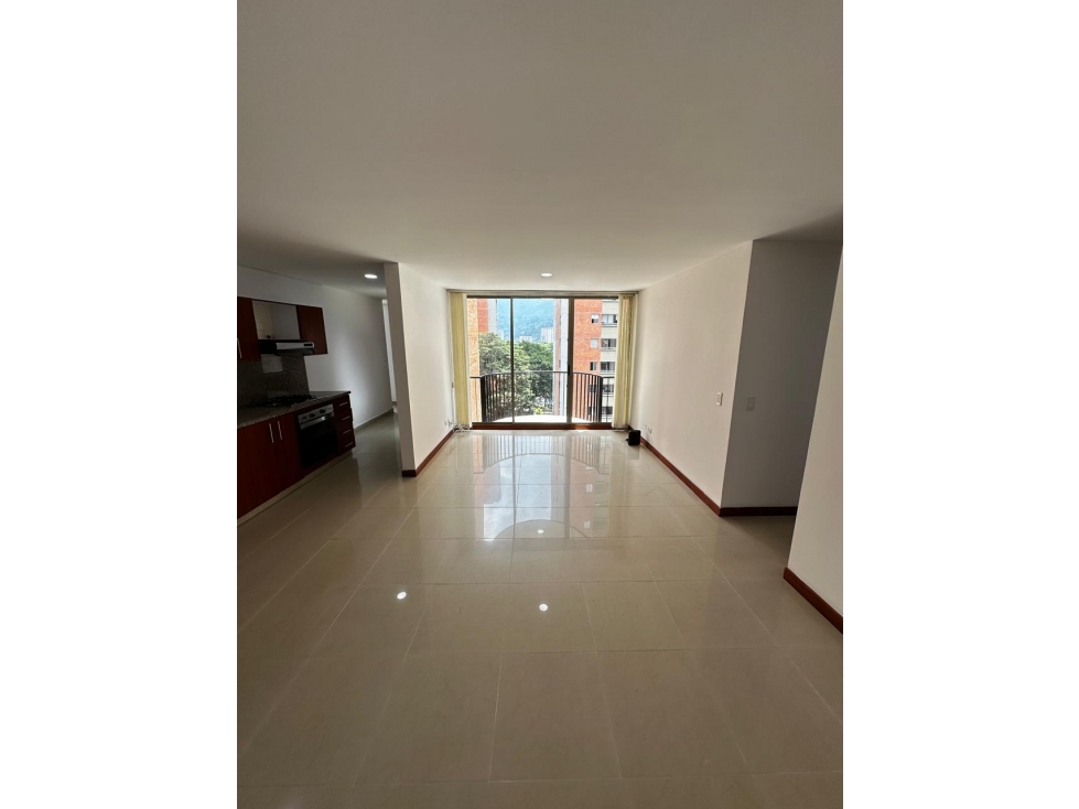 VENDO APARTAMENTO EN ITAGUI, PARQUES DE SANTA CATALINA