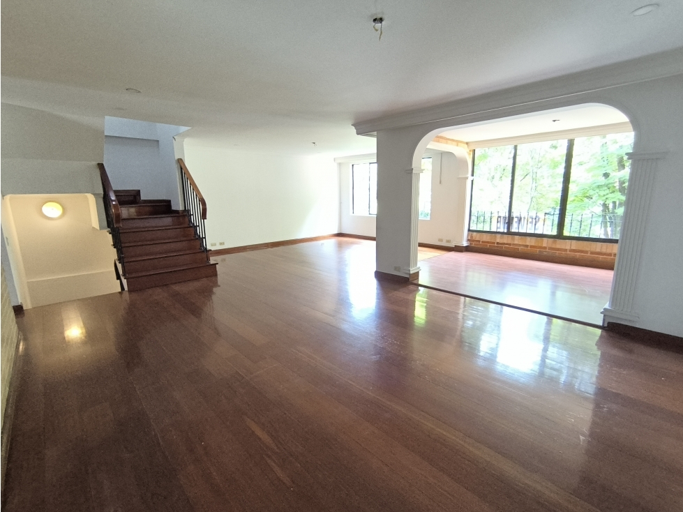 Casa en Venta en El Poblado sector Campestre