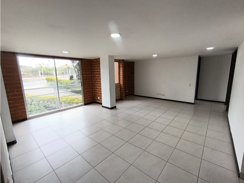 VENTA APARTAMENTO EN RIONEGRO, SAN ANTONIO, PRECIO DE OPORTUNIDAD