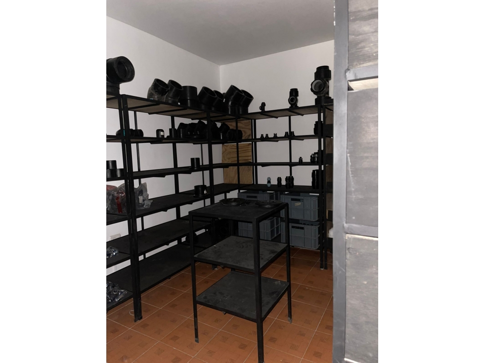 EN VENTA CASA EN SABANETA, INVERSIÓN — foto 5