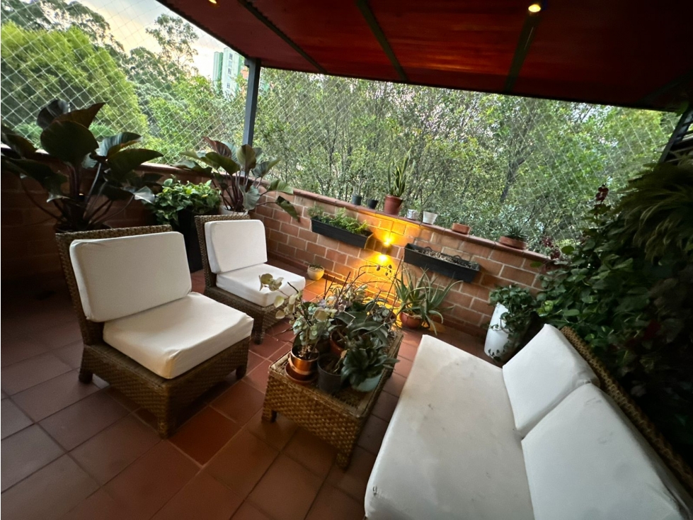Venta de Casa 200m2 Urbanización Cerrada en Suramérica, Itagüí — foto 4