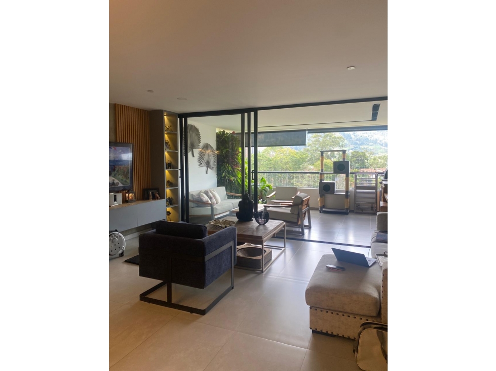 Venta apt,acabados de lujo en Envigado Loma las brujas- escobero / GM