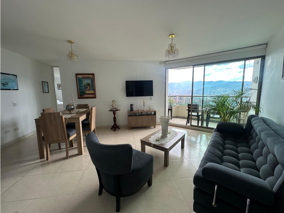 Se vende apartamento en El Poblado Loma El Tesoro