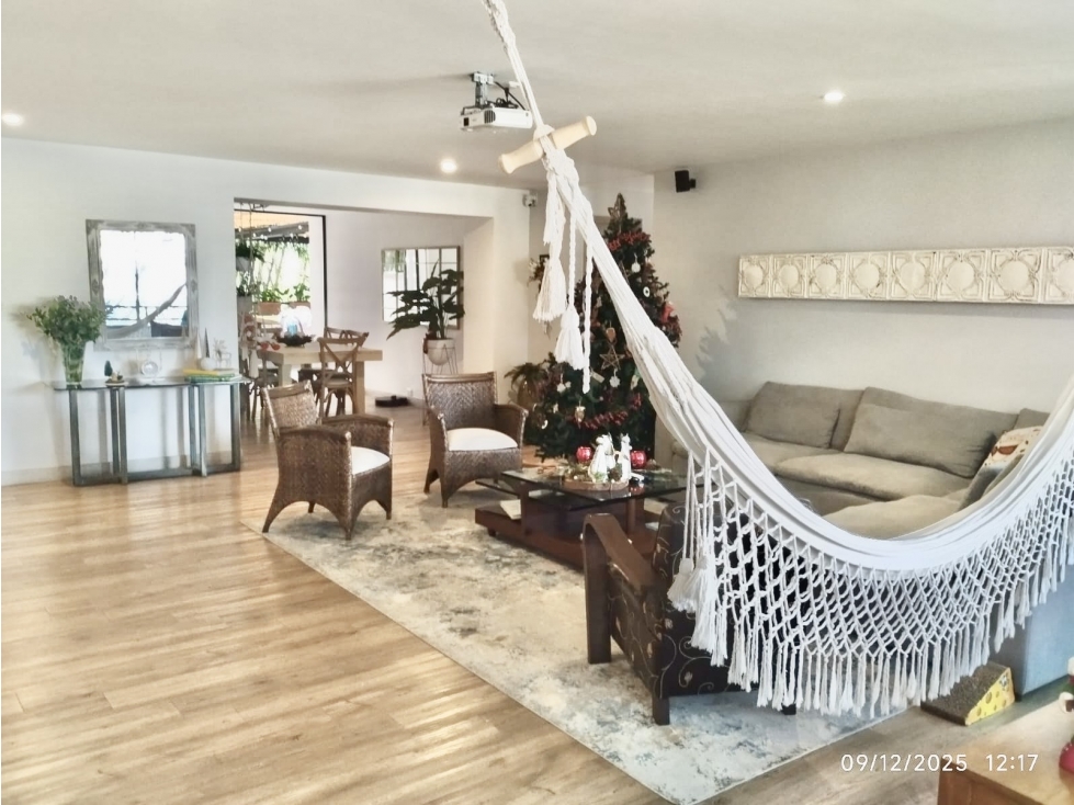 Vendo apartamento con terraza remodelado en Los Balsos — foto 6