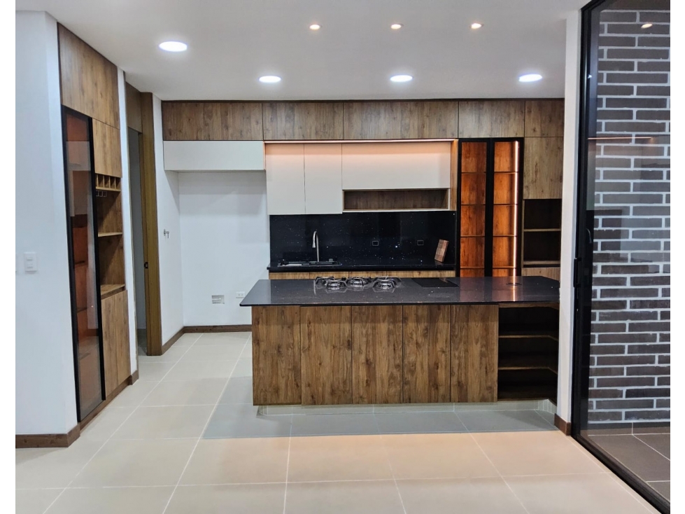 Se vende apartamento en Santa Monica- Medellin