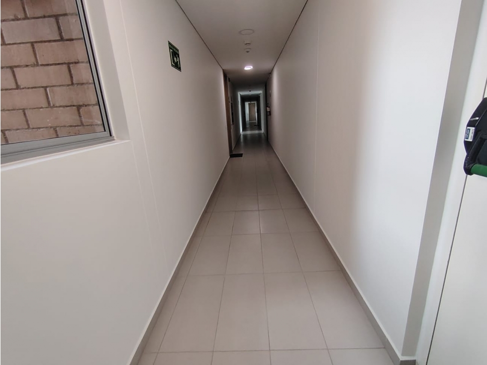 VENTA APARTAMENTO EN SABANETA ZONA PLANA - CON RENTA — foto 3