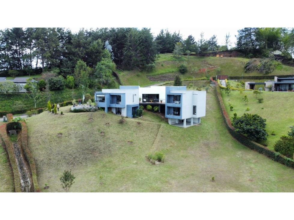 CASA CAMPESTRE EN VENTA EN VÍA SAN ANTONIO - LA CEJA