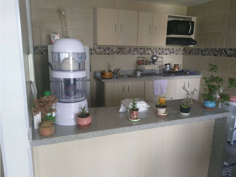 VENDO APARTAMENTO CONTIGUO MERCACENTRO POBLADO-OH — foto 5