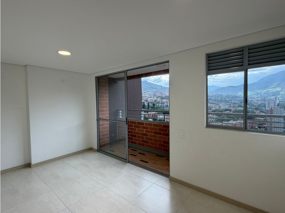 APARTAMENTO PARA LA VENTA EN ITAGUI - ANTIOQUIA — foto 4