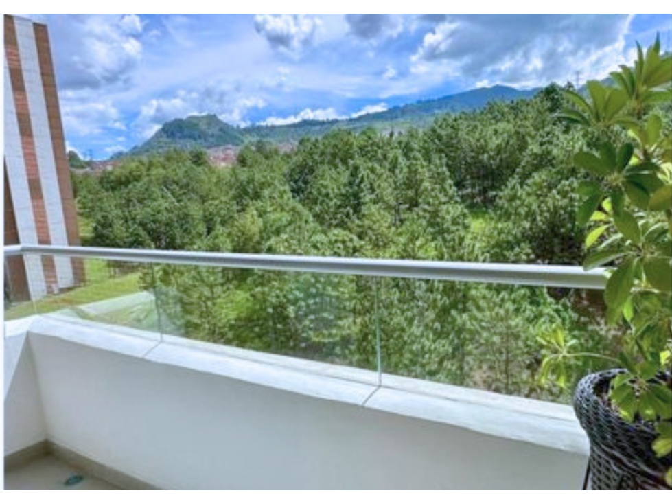 Apartamento de lujo en venta en Amazonia Bello — foto 6
