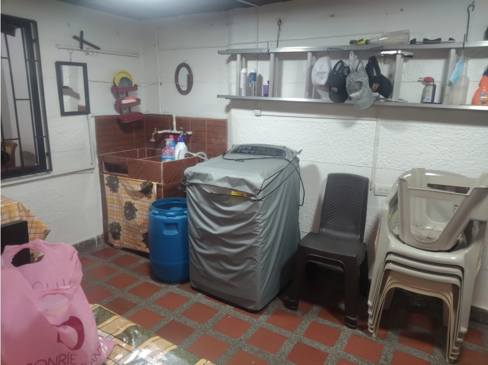 Se Vende Casa 133m2 Segundo Piso, Terraza, El Carmelo, Itagüí — foto 2