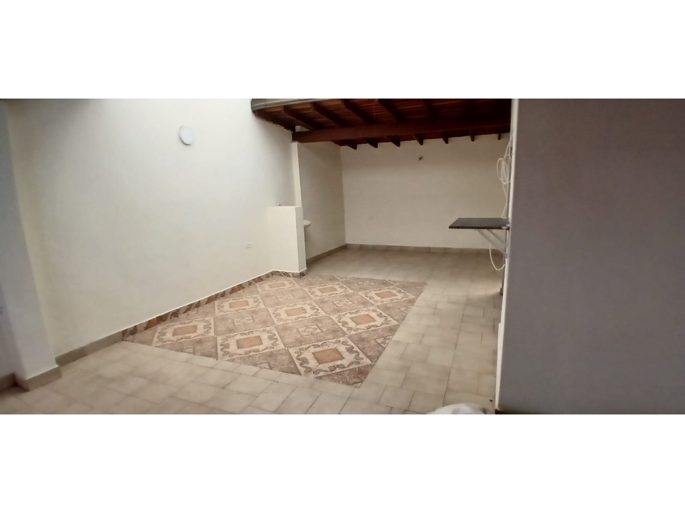VENTA DE CASA SEGUNDO PISO EN LA ESTRELLA SECTOR LA FERRERÍA — foto 2