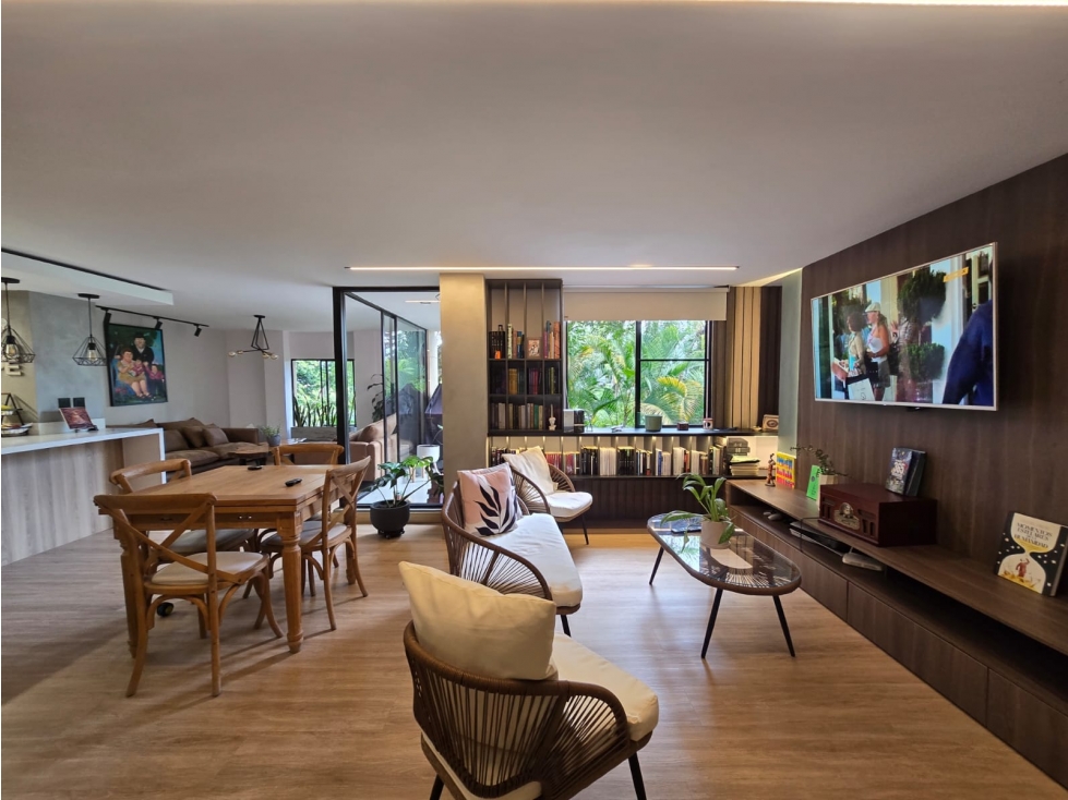 SE VENDE HERMOSO APARTAMENTO EN LA LOMA DEL ESCOBERO-ENVIGADO 127MTS — foto 5