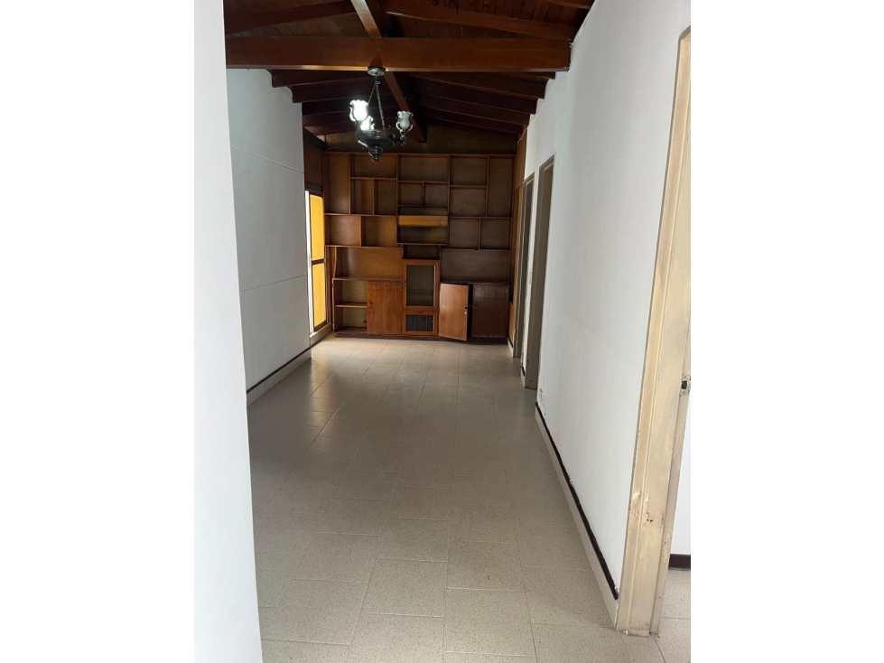 VENDO CASA LOTE 1ER PISO CON AIRE EN CALASANZ - MEDELLÍN | 198.40 m² — foto 4