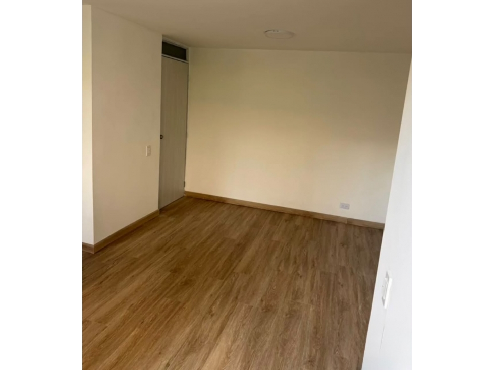VENTA DE APARTAMENTON EN SAN ANTONIO DE PRADO SECTOR PRADITO — foto 2