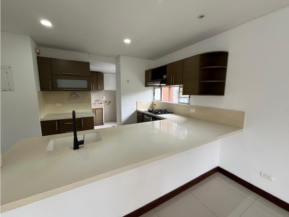 Apartamentro tres acobas todas con baño privado — foto 3