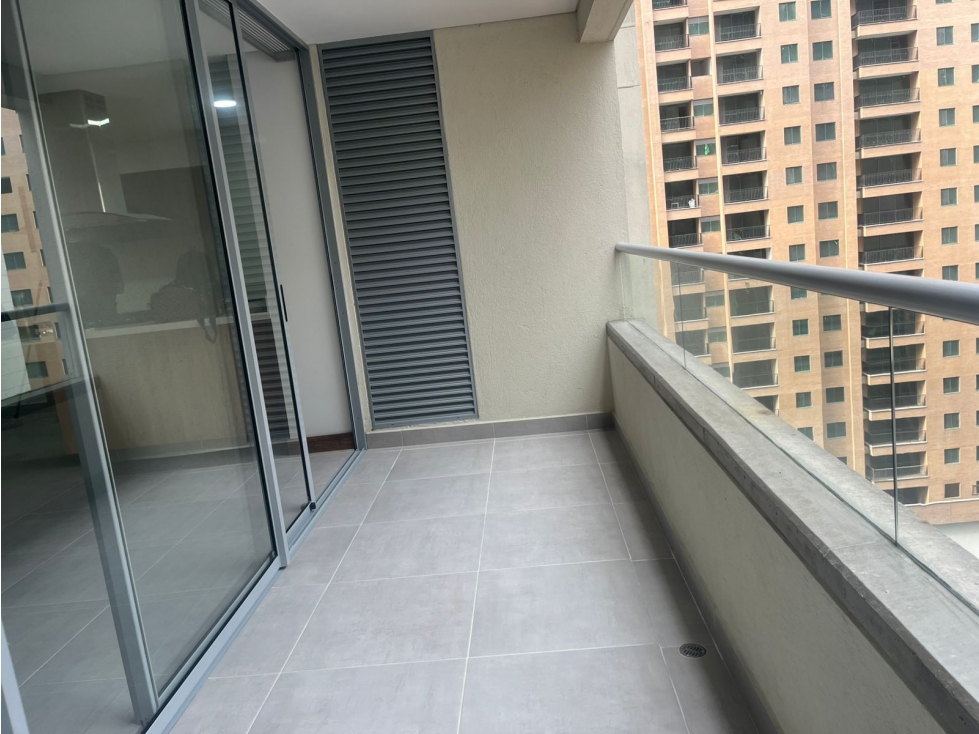 Venta apartamento 105m2 piso 12 con parqueadero en Ciudad del Río — foto 4