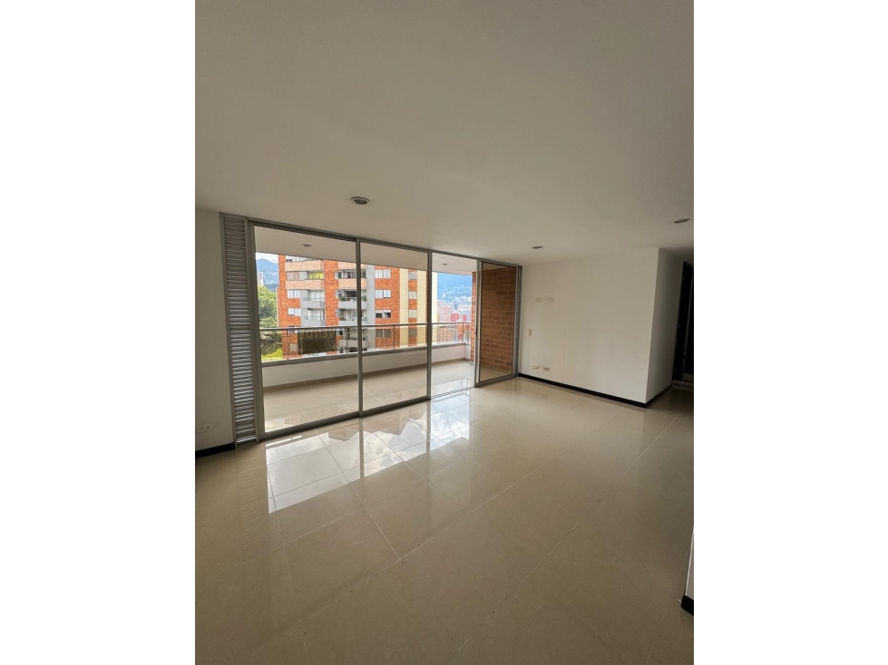 APARTAMENTO EN VENTA EN SABANETA - LAS LOMITAS (parte baja) — foto 3