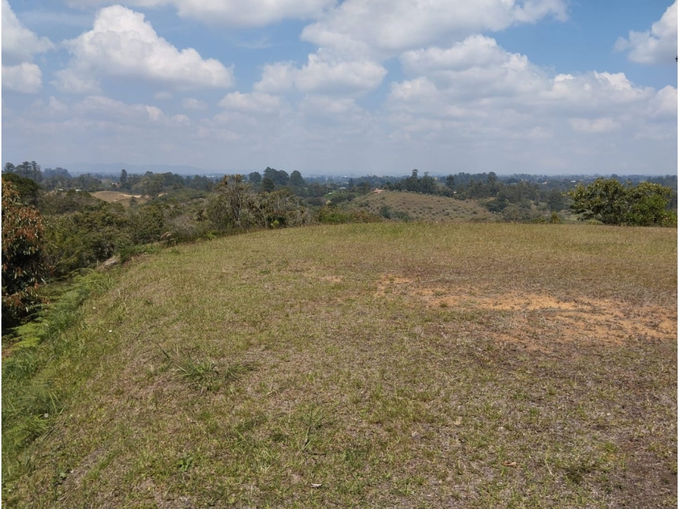VENTA DE LOTE PARCELACION LLANOGRANDE HILLS