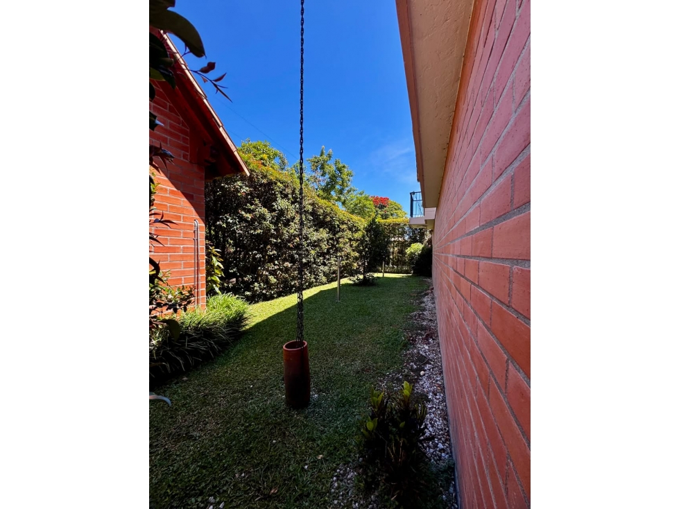Venta de casa en Gualanday 140 mts, Rionegro — foto 2