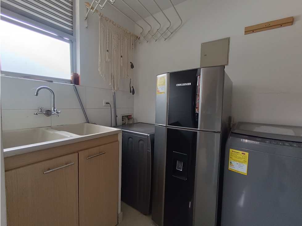 VENTA APARTAMENTO EN LAURELES, MEDELLIN — foto 5