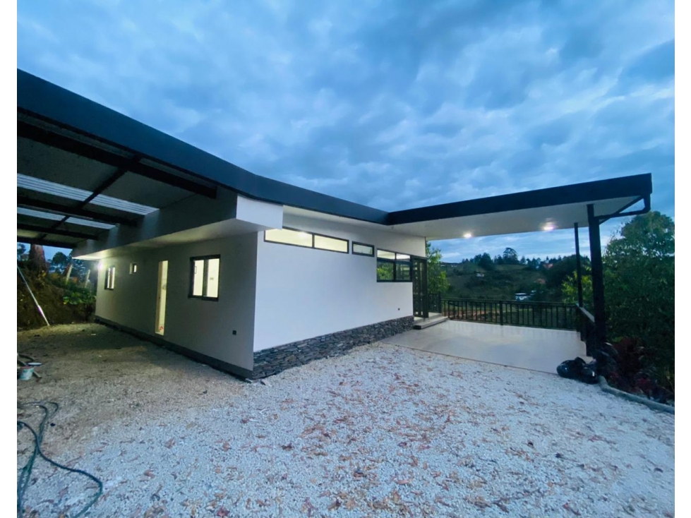 VENTA DE CASA FINCA EN RIONEGRO VEREDA LA MOSQUITA — foto 3