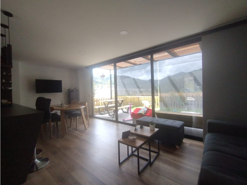 VENTA CASA EN LA URBANIZACION MAS COMPLETA DE EL RETIRO — foto 2