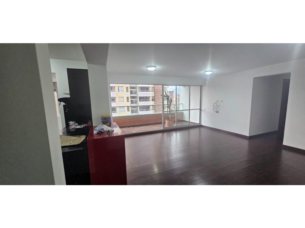 VENTA DE APARTAMENTO DE 94m2 EN SABANETA - LAS LOMITAS — foto 3