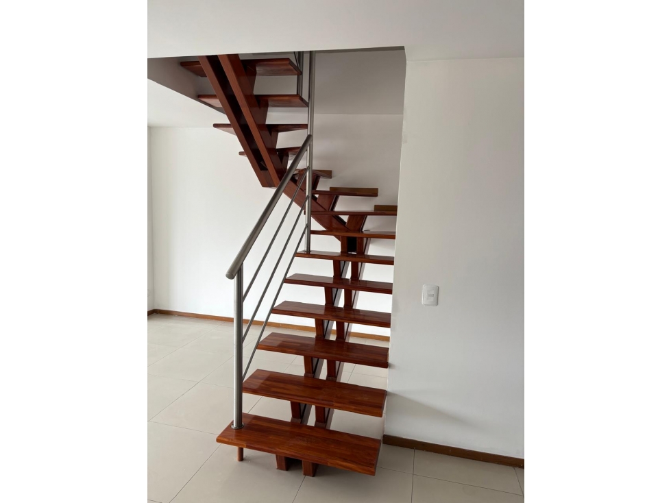EN VENTA AMPLIO Y HERMOSO APARTAMENTO EN AVES MARIA — foto 5