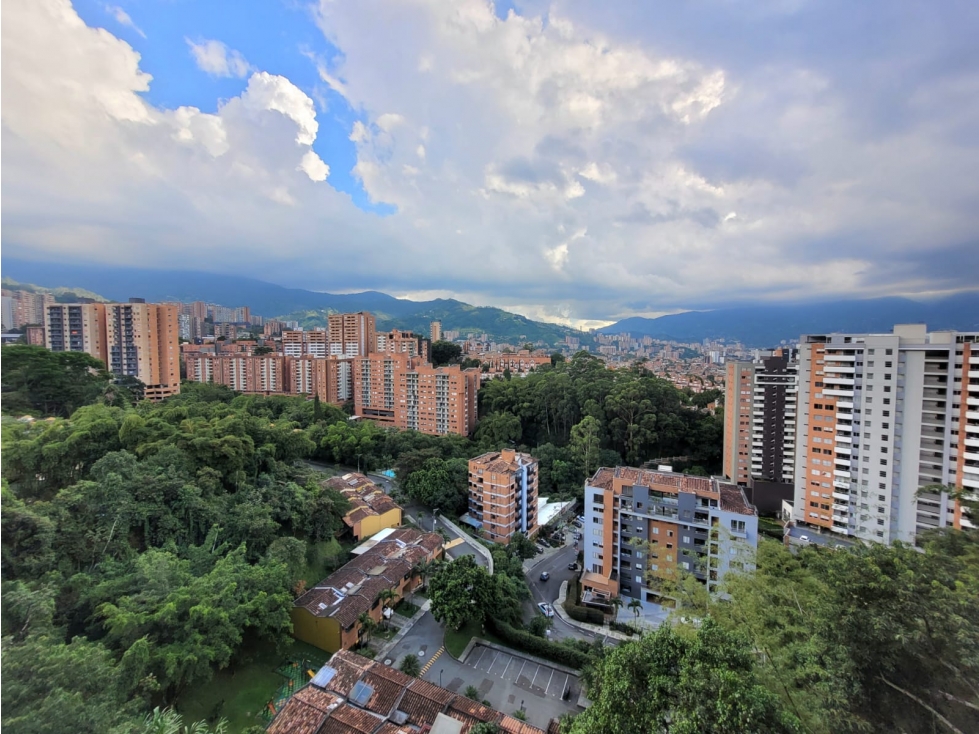 Apartamento Luxury en Venta - Envigado El Esmeraldal — foto 2