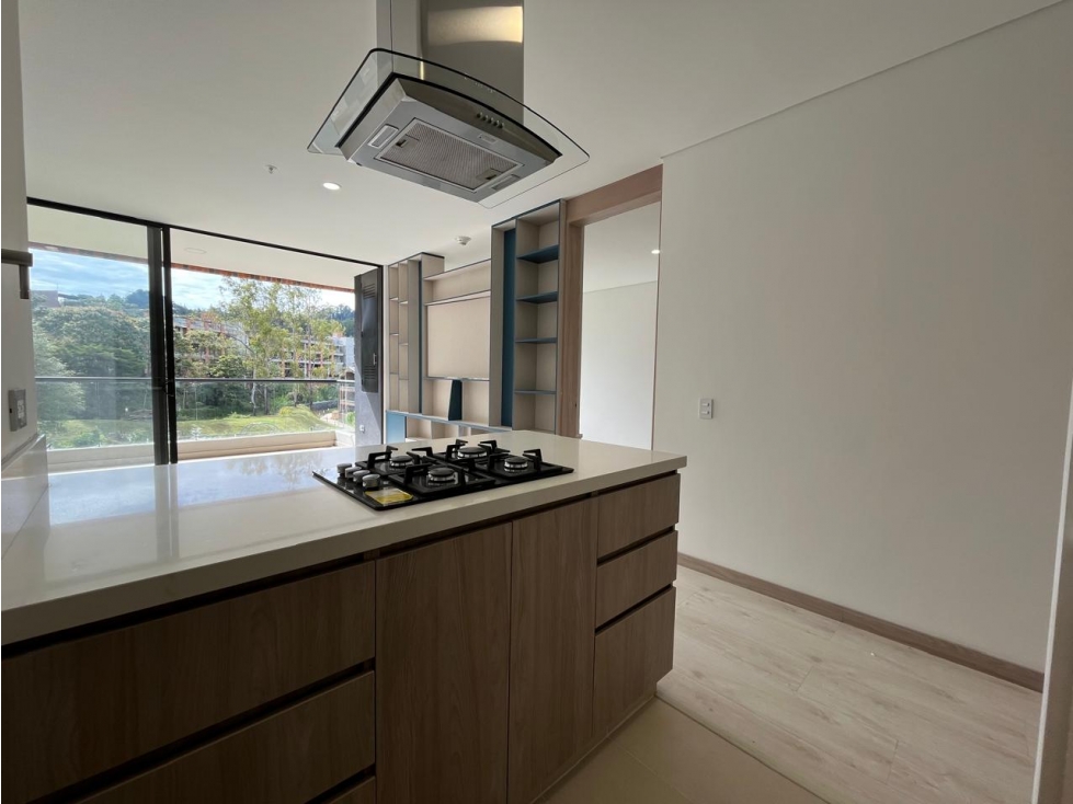 Venta aparta suite El Retiro sector La Fe - 1