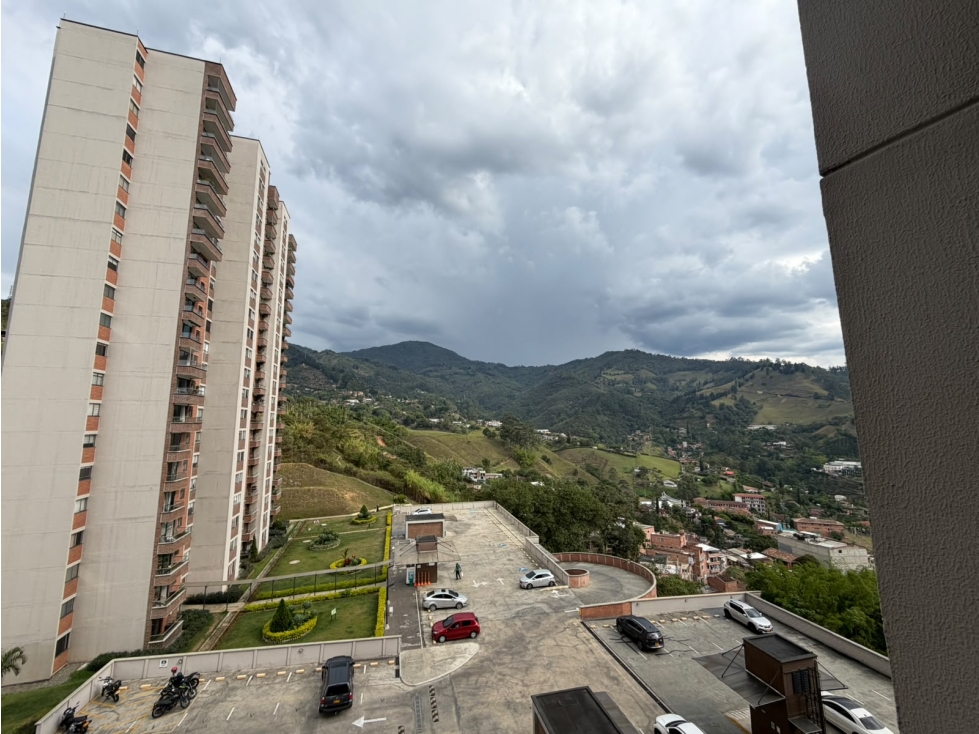APARTAMENTO PARA LA VENTA EN SABANETA SECTOR LAS LOMITAS