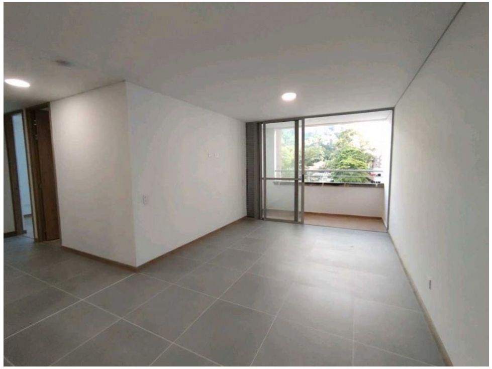 APARTAMENTO PARA ESTRENAR EN SABANETA PARTE PLANA CERCA A LA VAQUITA — foto 2