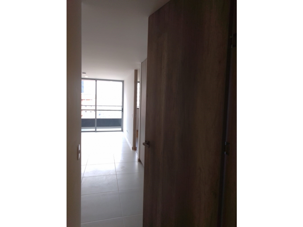 VENTA DE APARTAESTUDIO NUEVO EN MEDELLÍN SECTOR CIUDAD DEL RÍO — foto 2