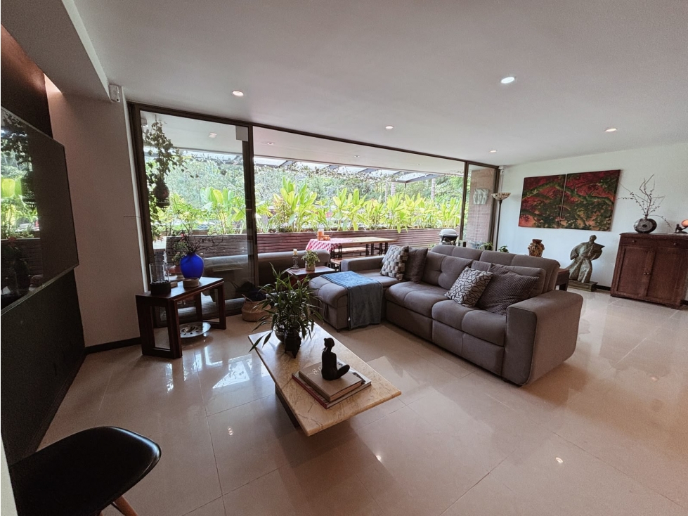 Venta - Apartamento con terraza en Cola del Zorro — foto 2
