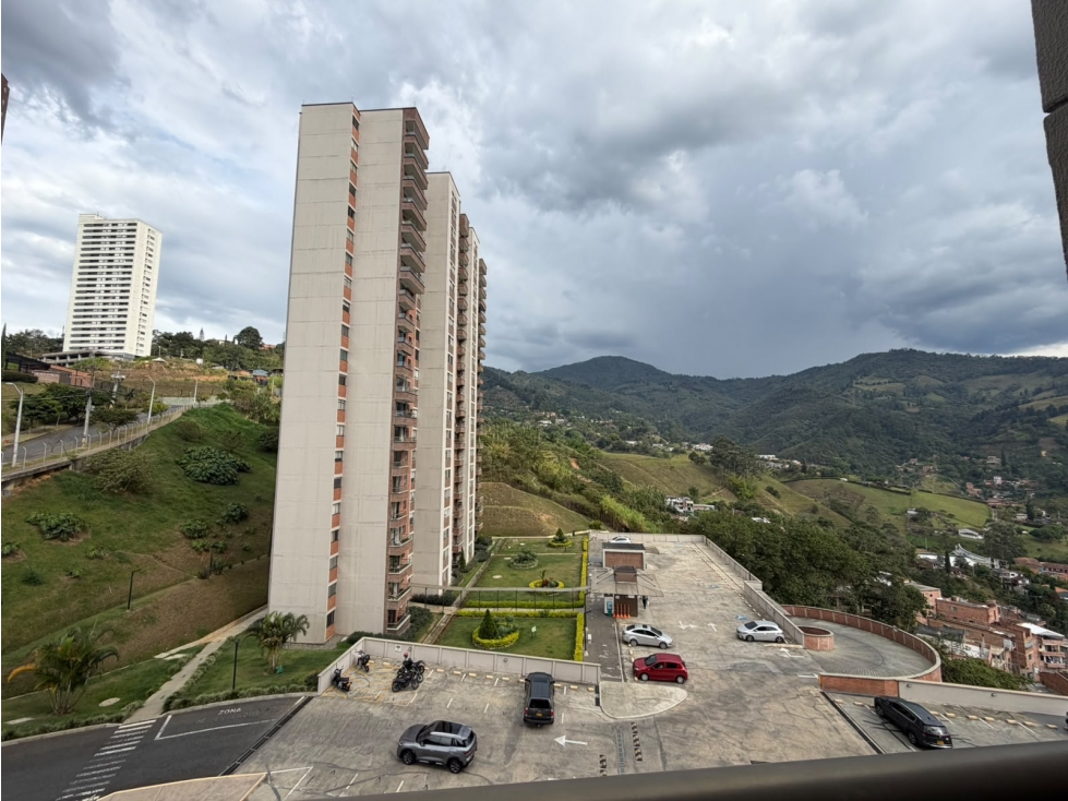 APARTAMENTO PARA LA VENTA EN SABANETA SECTOR LAS LOMITAS — foto 3