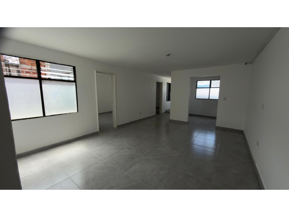 VENDO APARTAMENTO PISO 4 EN CRISTO REY (GUAYABAL) | 64 m²