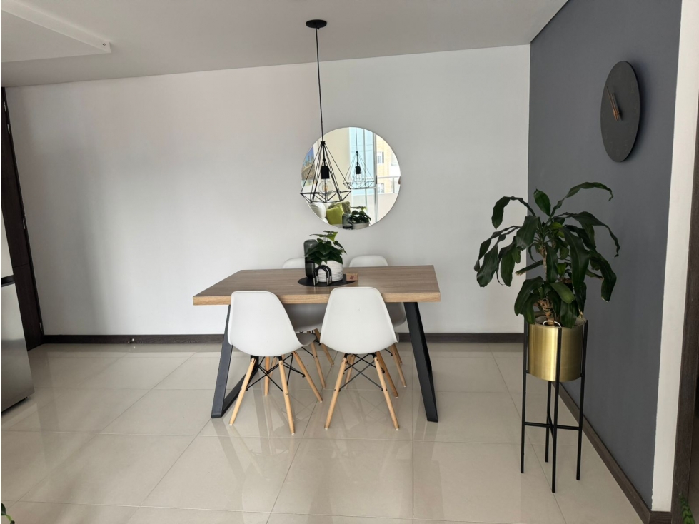 VENTA DE APARTAMENTO EN SABANETA AVES MARIA PARTE BAJA — foto 3