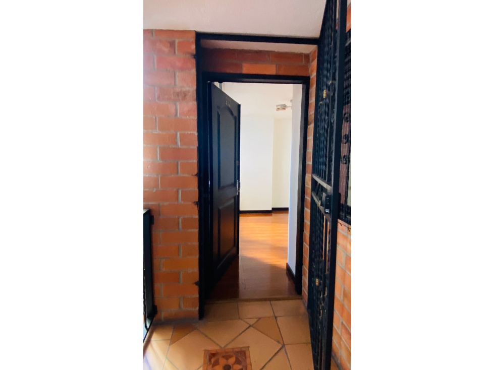 VENTA DE APARTAMENTO EN MEDELLÍN SECTOR BOSTON — foto 2