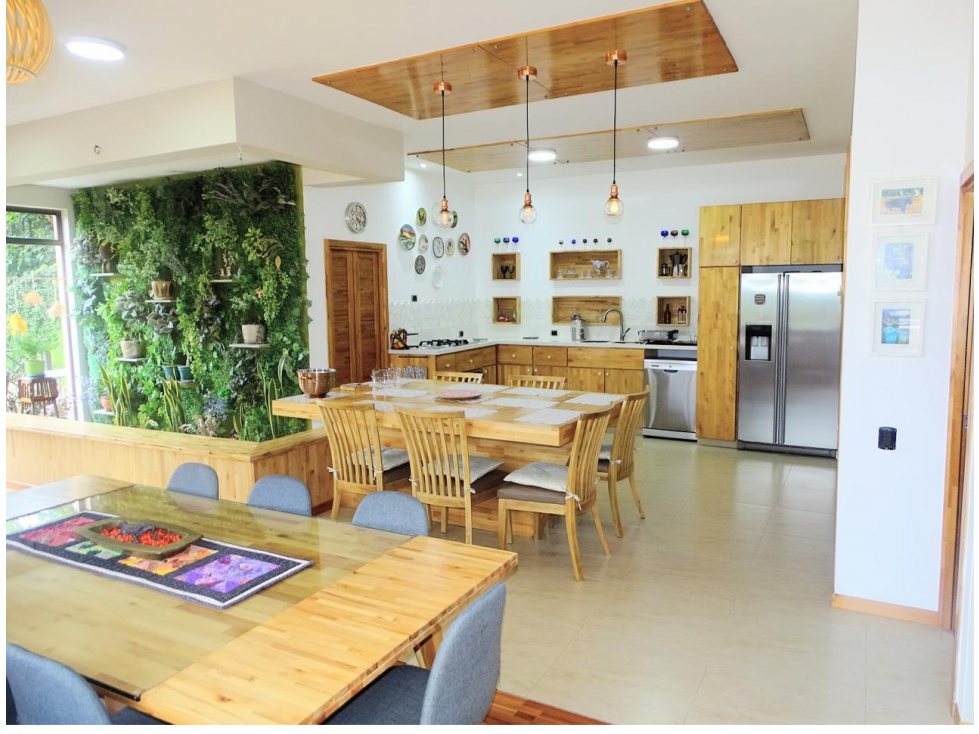 VENDO ESPECTACULAR CASA EN ENVIGADO, LOMA DEL ESCOBERO — foto 2