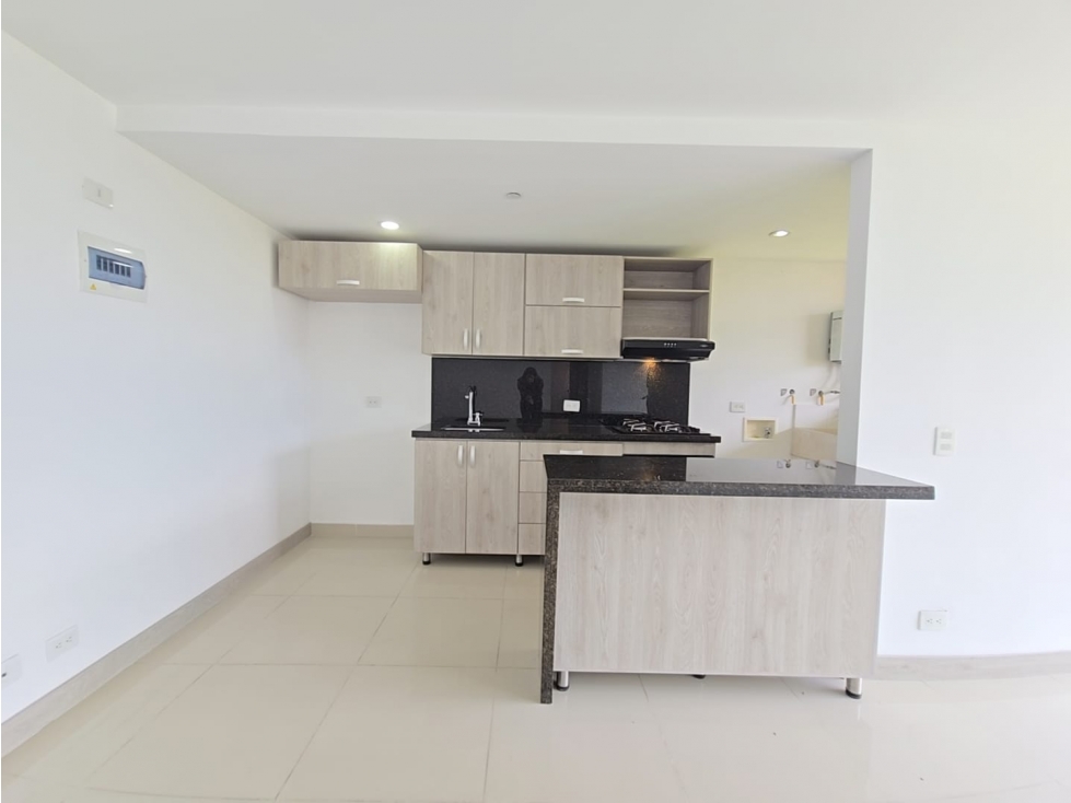 APARTAMENTO VENTA ENVIGADO , LAS ANTILLAS ZONA CAMPESTRE 70 MTS — foto 2