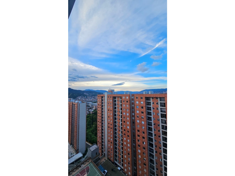 Venta de apartamento en Sabaneta, 60 mts El carmelo — foto 3