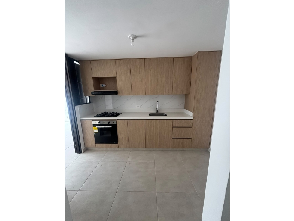 Venta de Casa unifamiliar con Apartamento en Belen la palma