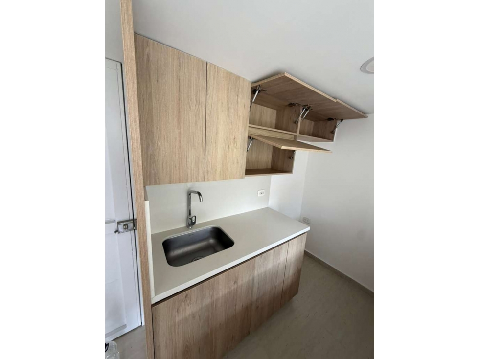 VENTA DE APARTAMENTO EN SAN ANTONIO DE PRADO SECTOR BARICHARA — foto 6