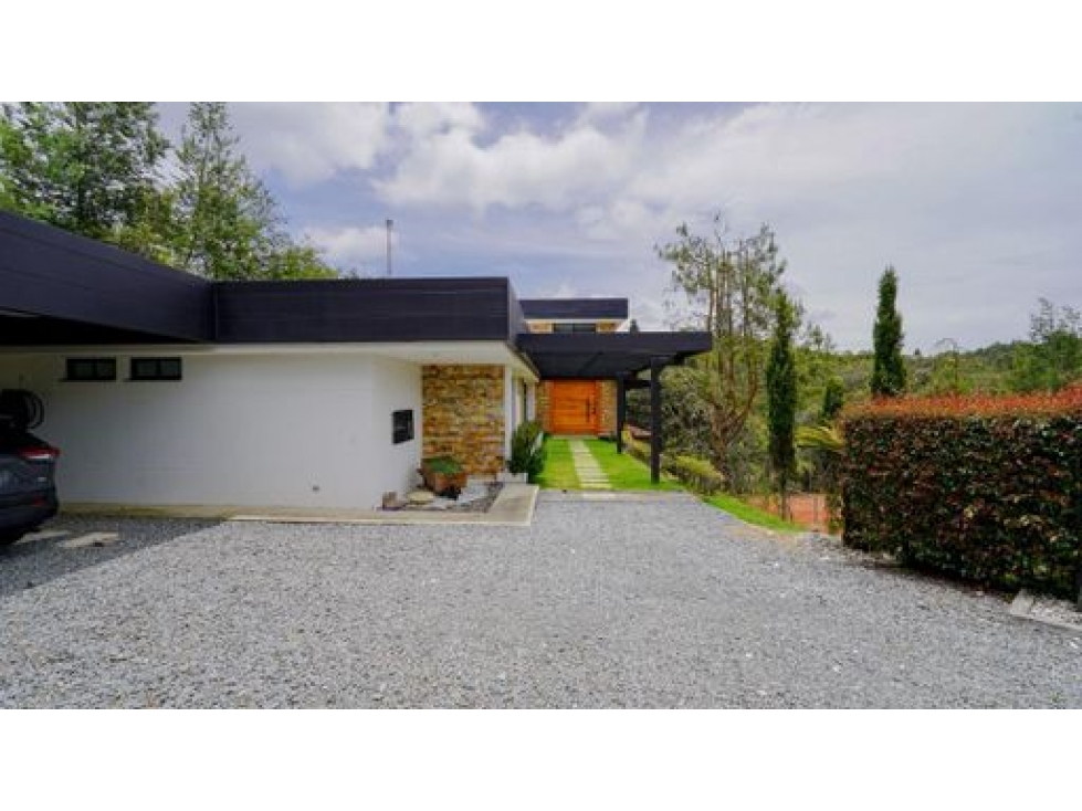 Casa en venta - Exclusiva parcelación en Loma del Escobero / IV — foto 2