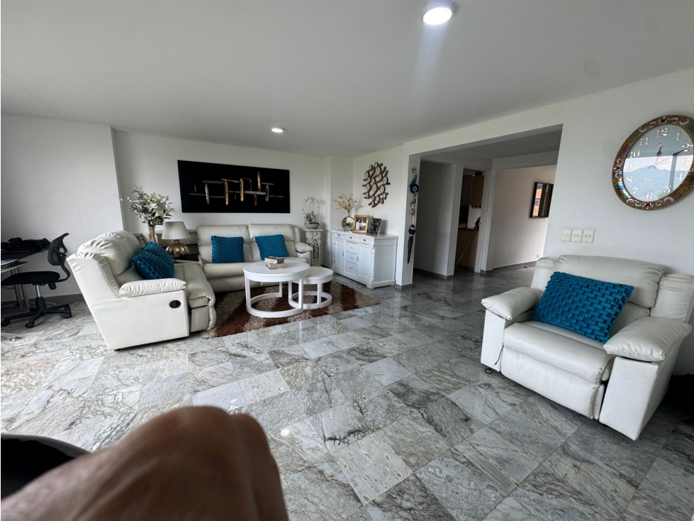 VENTA APARTAMENTO EN EL POBLADO, SECTOR VIZCAYA — foto 3