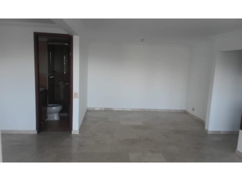 APARTAMENTO PARA LA VENTA EN EL POBLADO SECTOR LOS BALSOS. — foto 4
