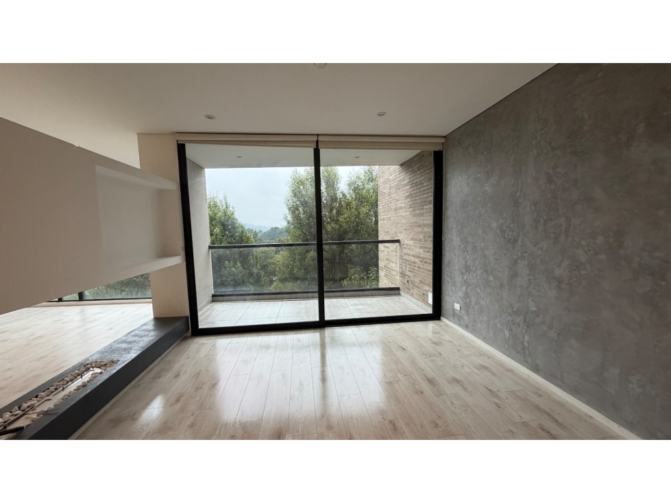 VENTA DE APARTAMENTO EN ENVIGADO ALTO DE PALMAS — foto 2