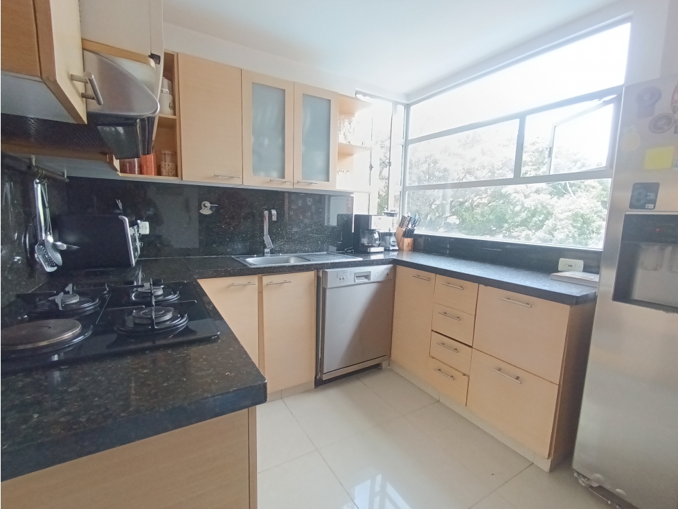 VENTA APARTAMENTO EN LAURELES, MEDELLIN — foto 4